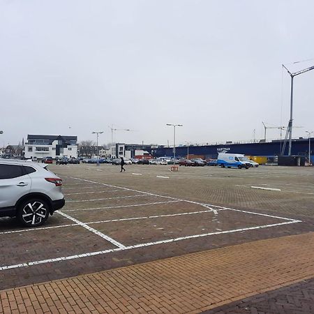 Bij De Haven Op Urk Leilighet Eksteriør bilde